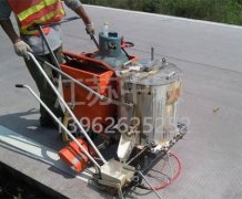 熱熔標線施工機械 車位劃線用什么設備？